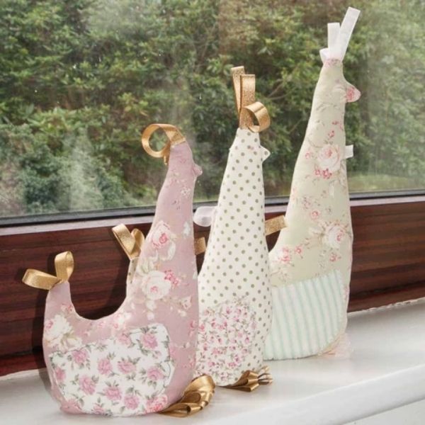 Tutorial for Chicken Doorstop using Poly Cotton